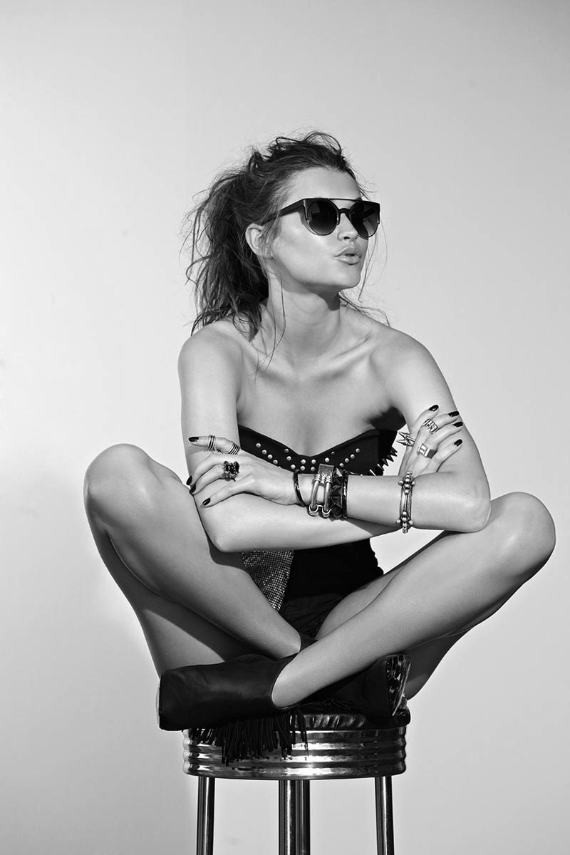 Sassy girls in Tokyo — step in, relax, and chat live