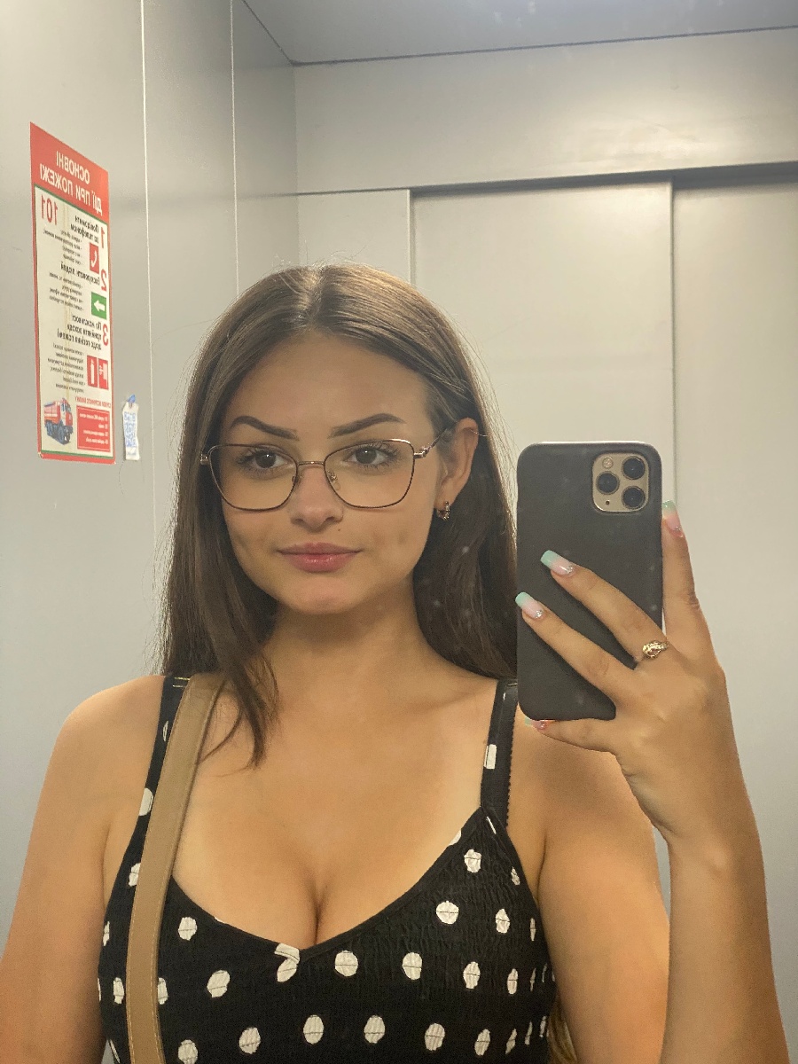 Sexy model Stacy in Tokyo